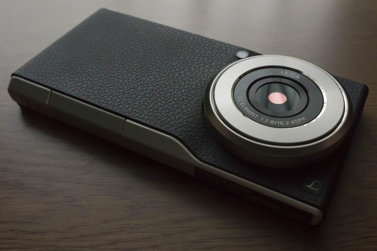 Panasonicのコミュニケーションカメラ、LUMIX DMC-CM1を今更ながら購入