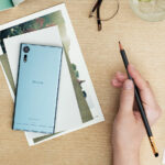 本日発売。ドコモ・au・SoftBankのXperia XZsの価格をまとめてチェック