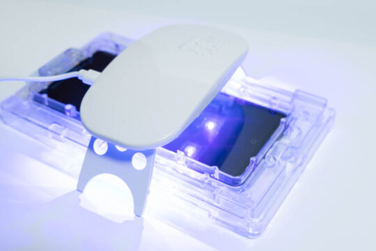 やっぱりラウンドガラスを保護するには「Whitestone Dome Glass」が最強。