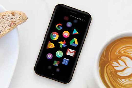 4月24日発売。Palm Phoneが気になる。